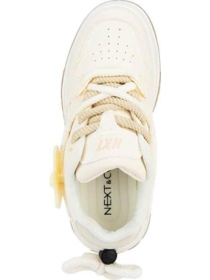 TENIS URBANO CAJA BEIGE NEXT CO - Image 3